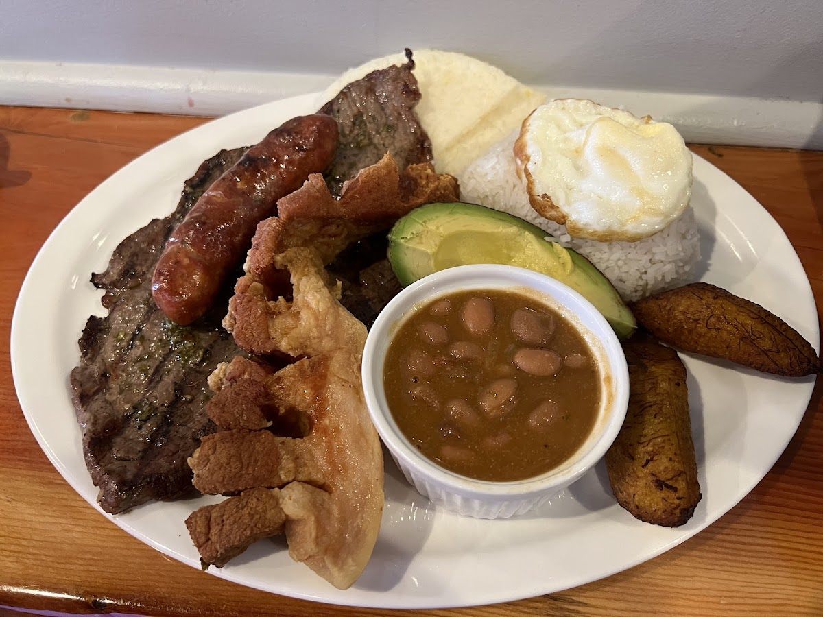 Norley's Authentic Colombian Street Food Photos 2